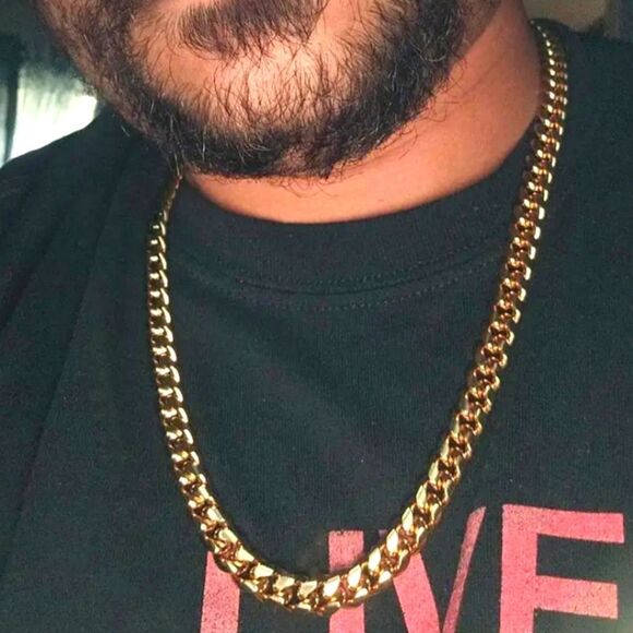 Golden stainless steel necklace 23.62 inches - Picture 2 of 10